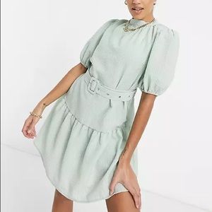 ASOS - UNIQUE21 - Belted Smock Dress in Sage Green